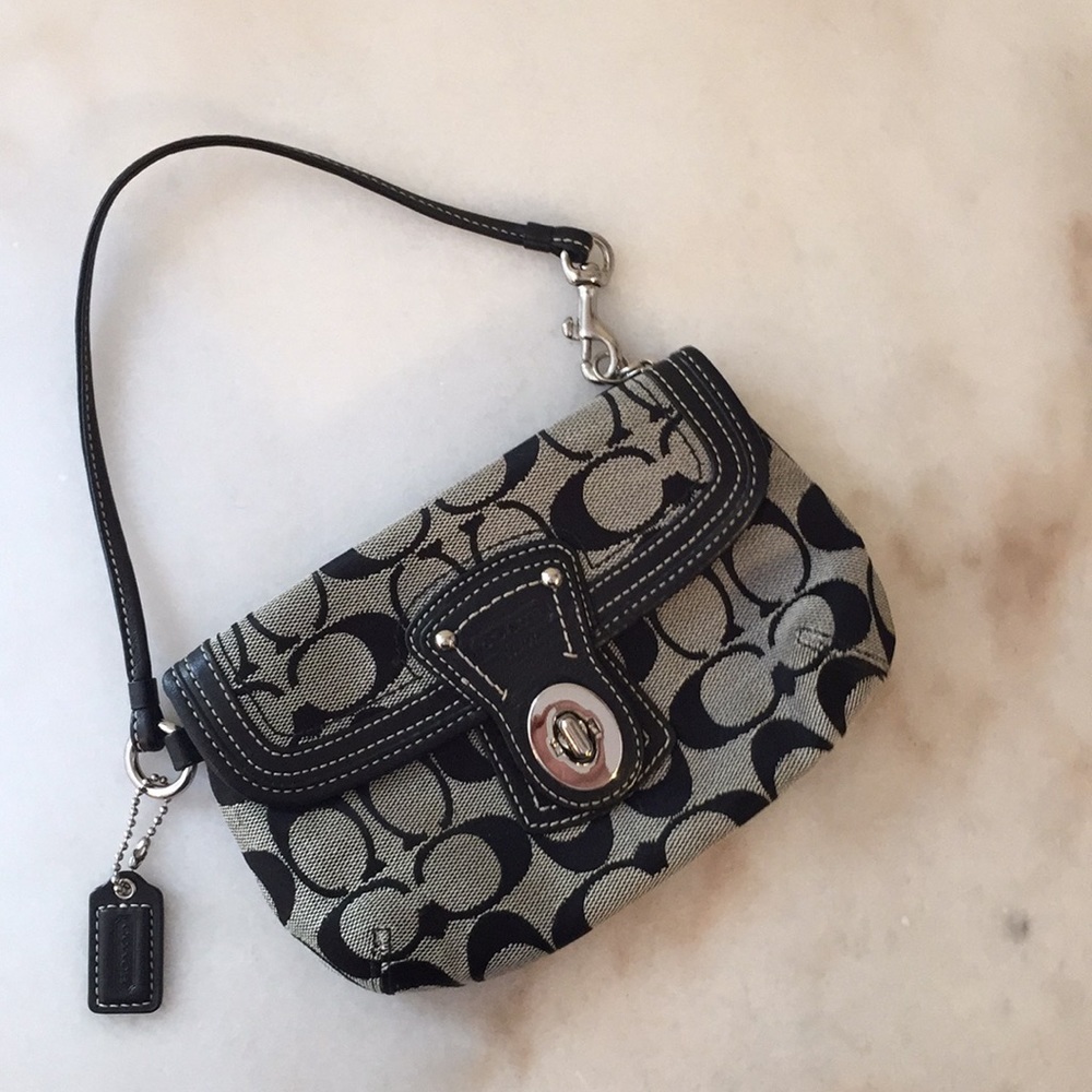Coach Wristlet - Black